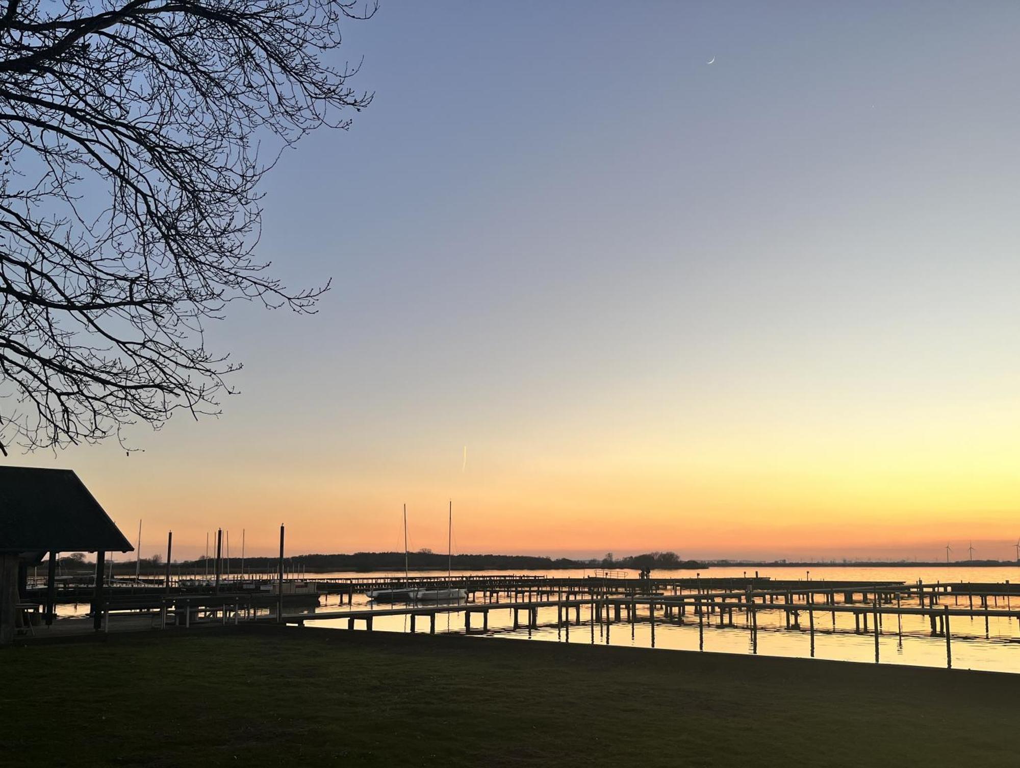 Hueder Hof Am Duemmer See Aparthotel Quarto foto